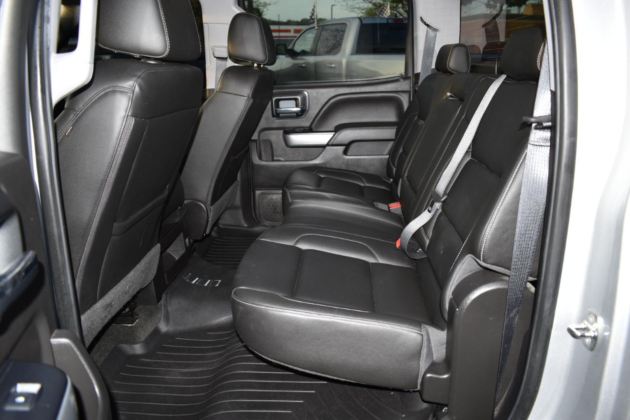 Chevrolet Silverado 1500 4WD Crew Cab 143.5" LT w/2LT 2018