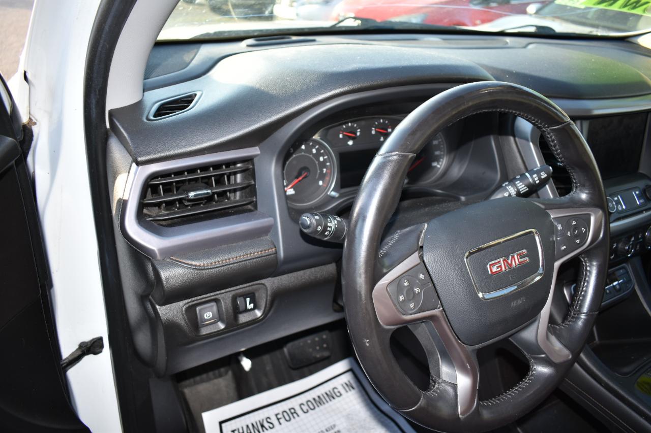 GMC Acadia AWD 4dr AT4 2020