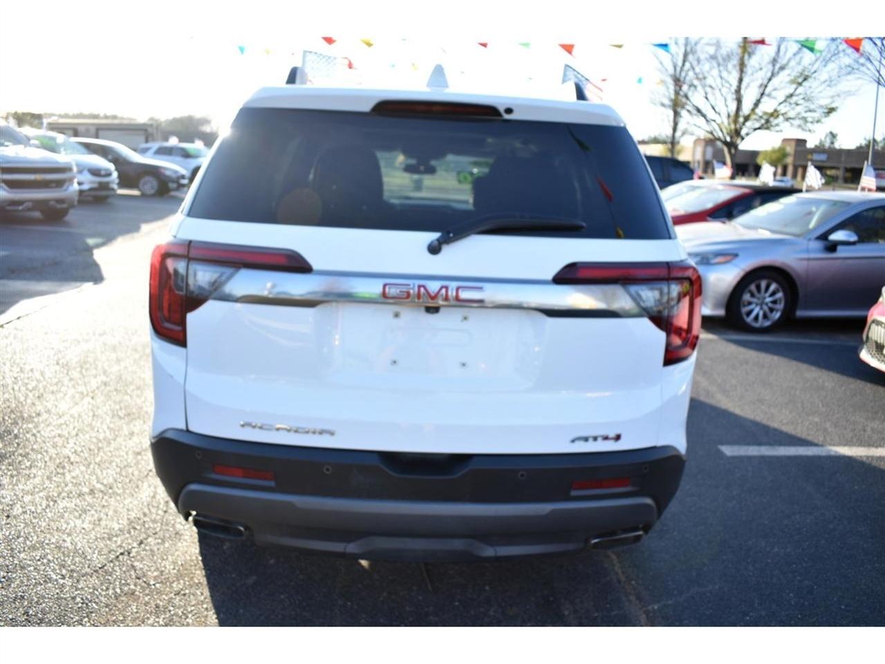 GMC Acadia AWD 4dr AT4 2020