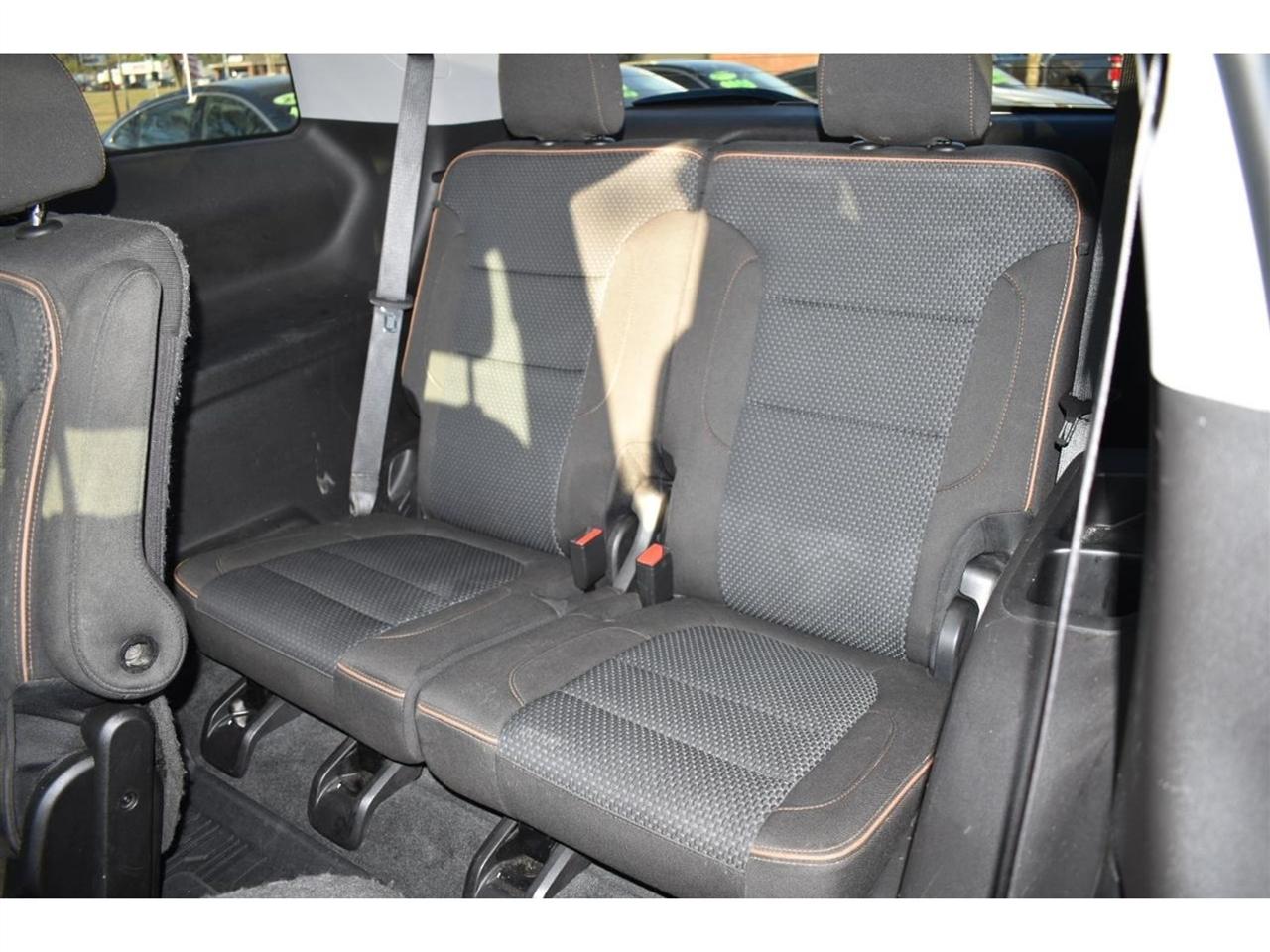 GMC Acadia AWD 4dr AT4 2020