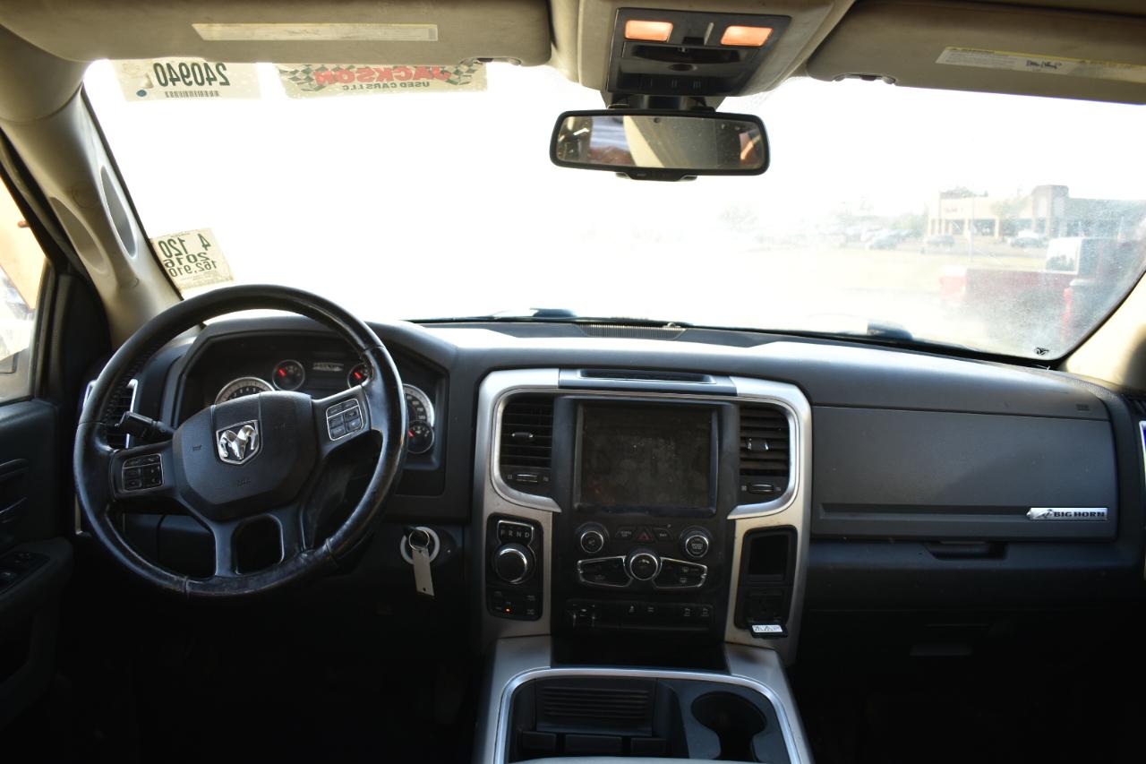 RAM 1500 4WD Crew Cab 140.5" Big Horn 2016