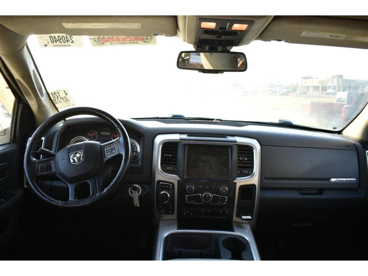 RAM 1500 4WD Crew Cab 140.5" Big Horn 2016