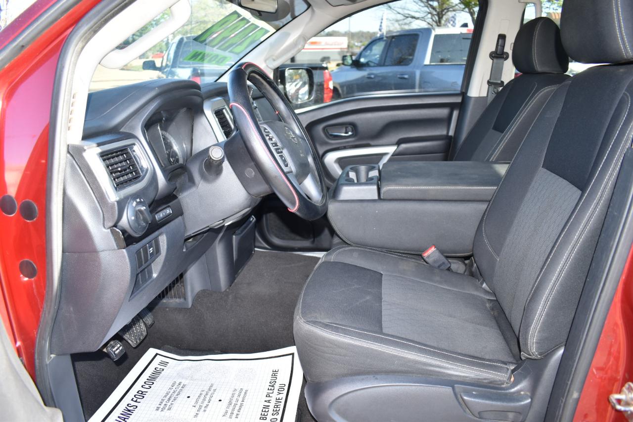 Nissan Titan 4x2 Crew Cab SV 2019