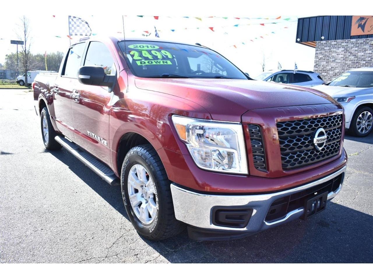 Nissan Titan 4x2 Crew Cab SV 2019