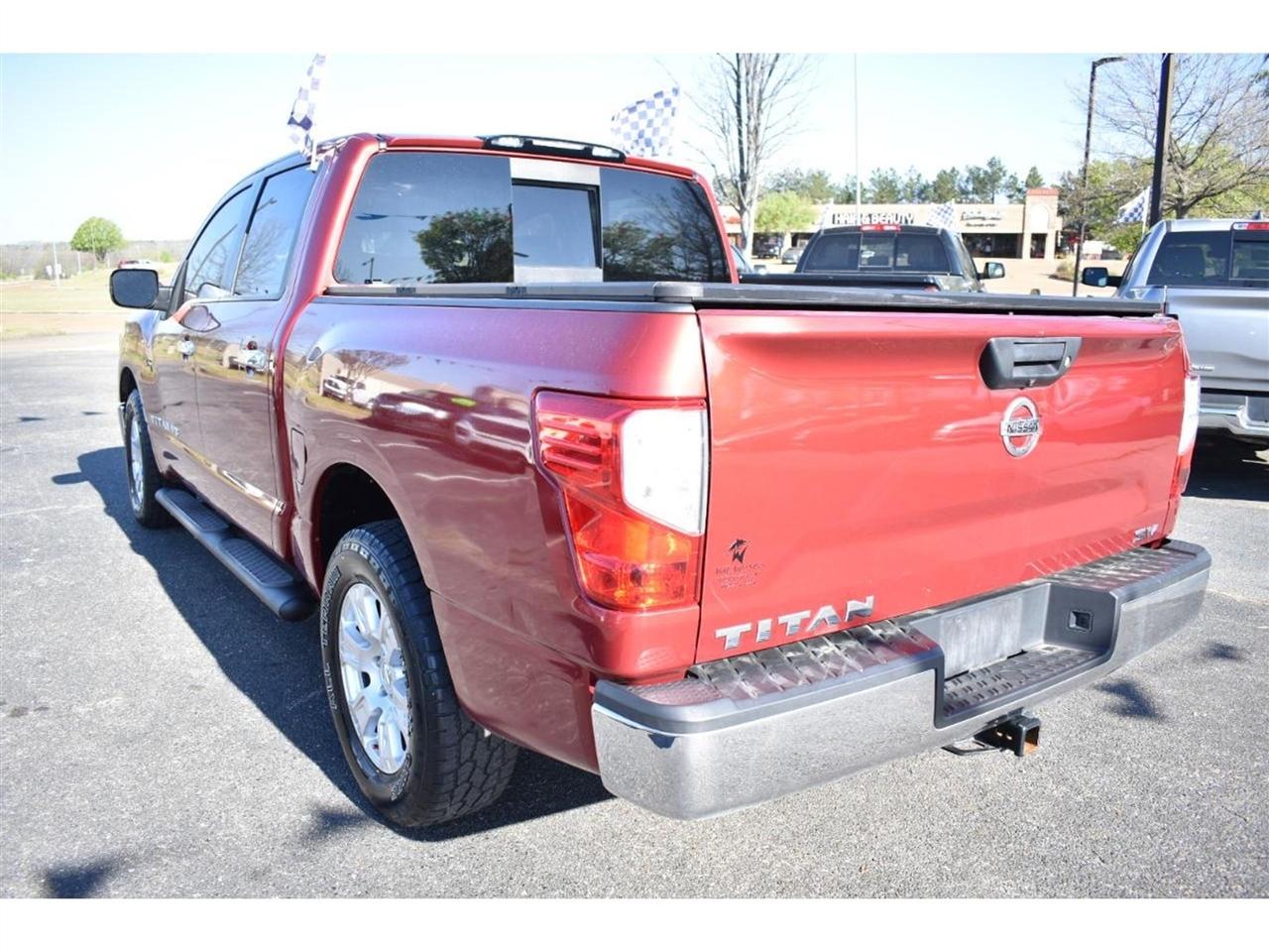 Nissan Titan 4x2 Crew Cab SV 2019