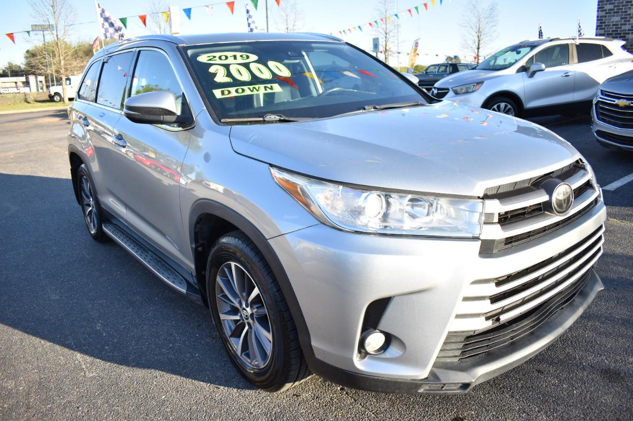 Toyota Highlander XLE V6 AWD (Natl) 2019