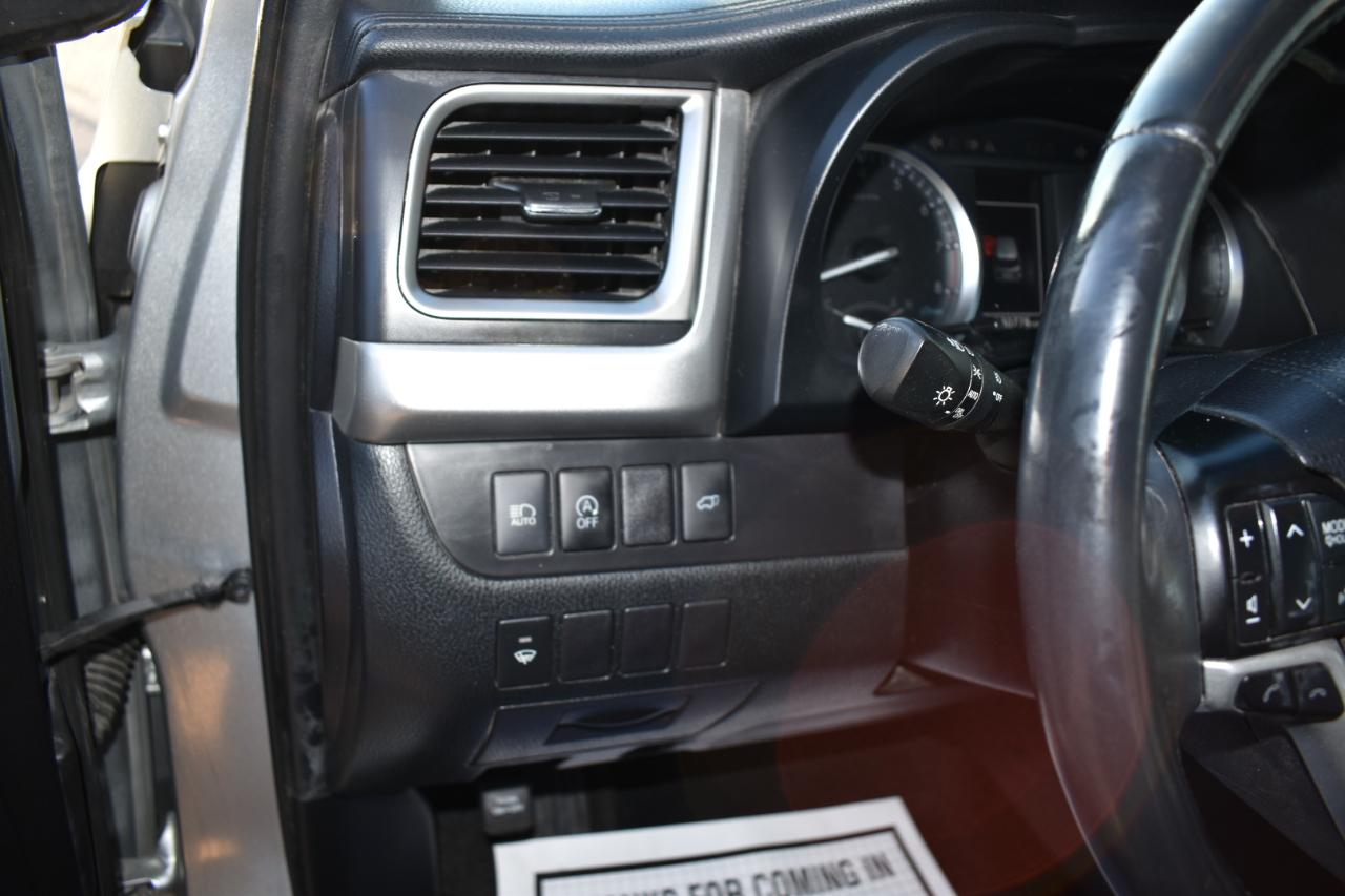 Toyota Highlander XLE V6 AWD (Natl) 2019