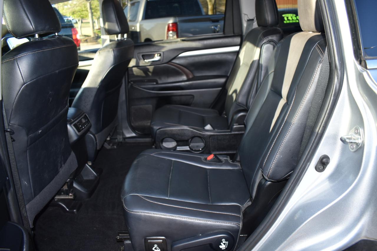 Toyota Highlander XLE V6 AWD (Natl) 2019