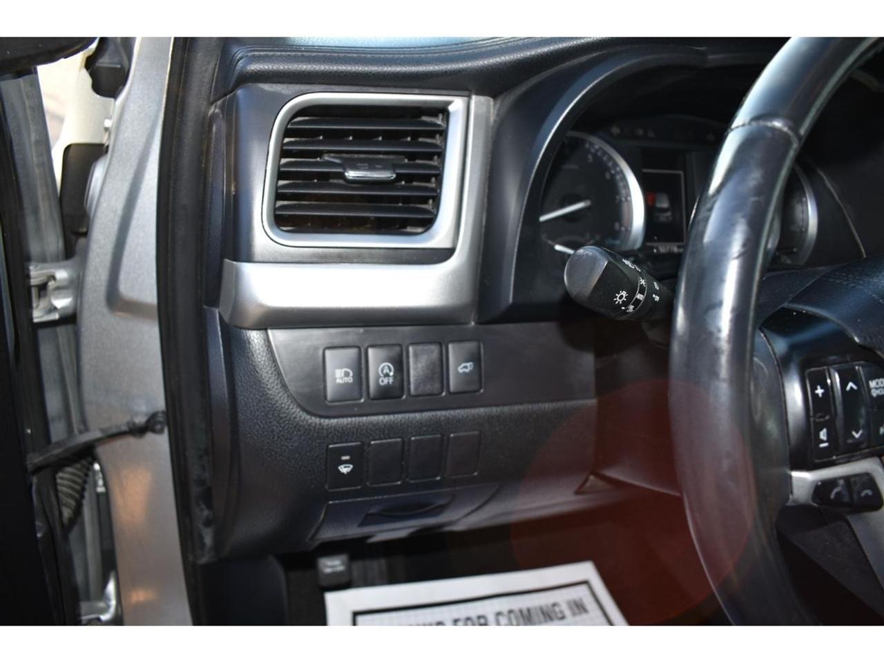 Toyota Highlander XLE V6 AWD (Natl) 2019