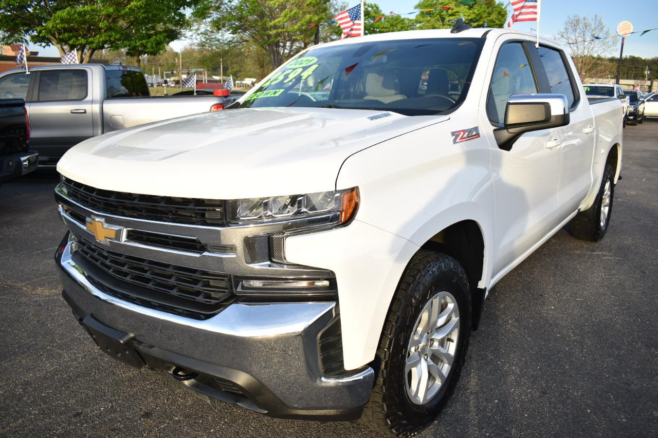 Chevrolet Silverado 1500 4WD Crew Cab 147" LT w/1LT 2021