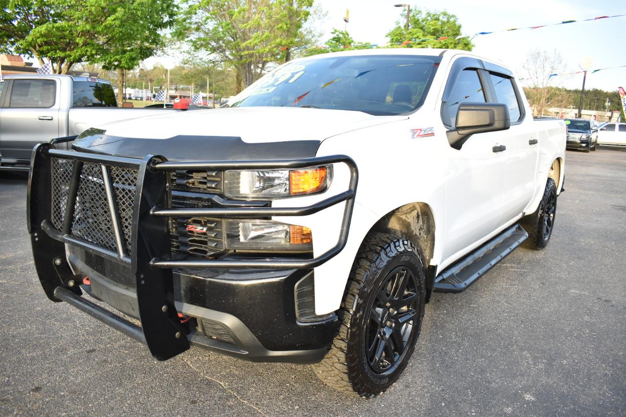 Chevrolet Silverado 1500 4WD Crew Cab 147" Custom Trail Boss 2020