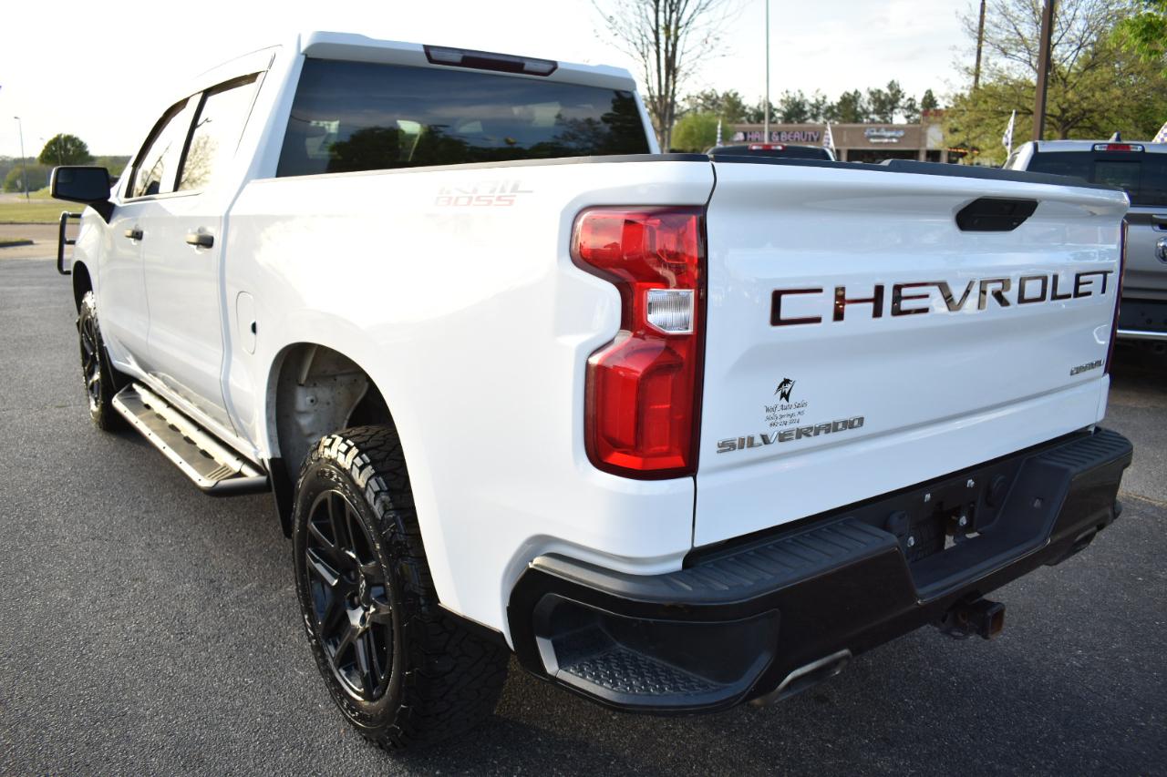 Chevrolet Silverado 1500 4WD Crew Cab 147" Custom Trail Boss 2020