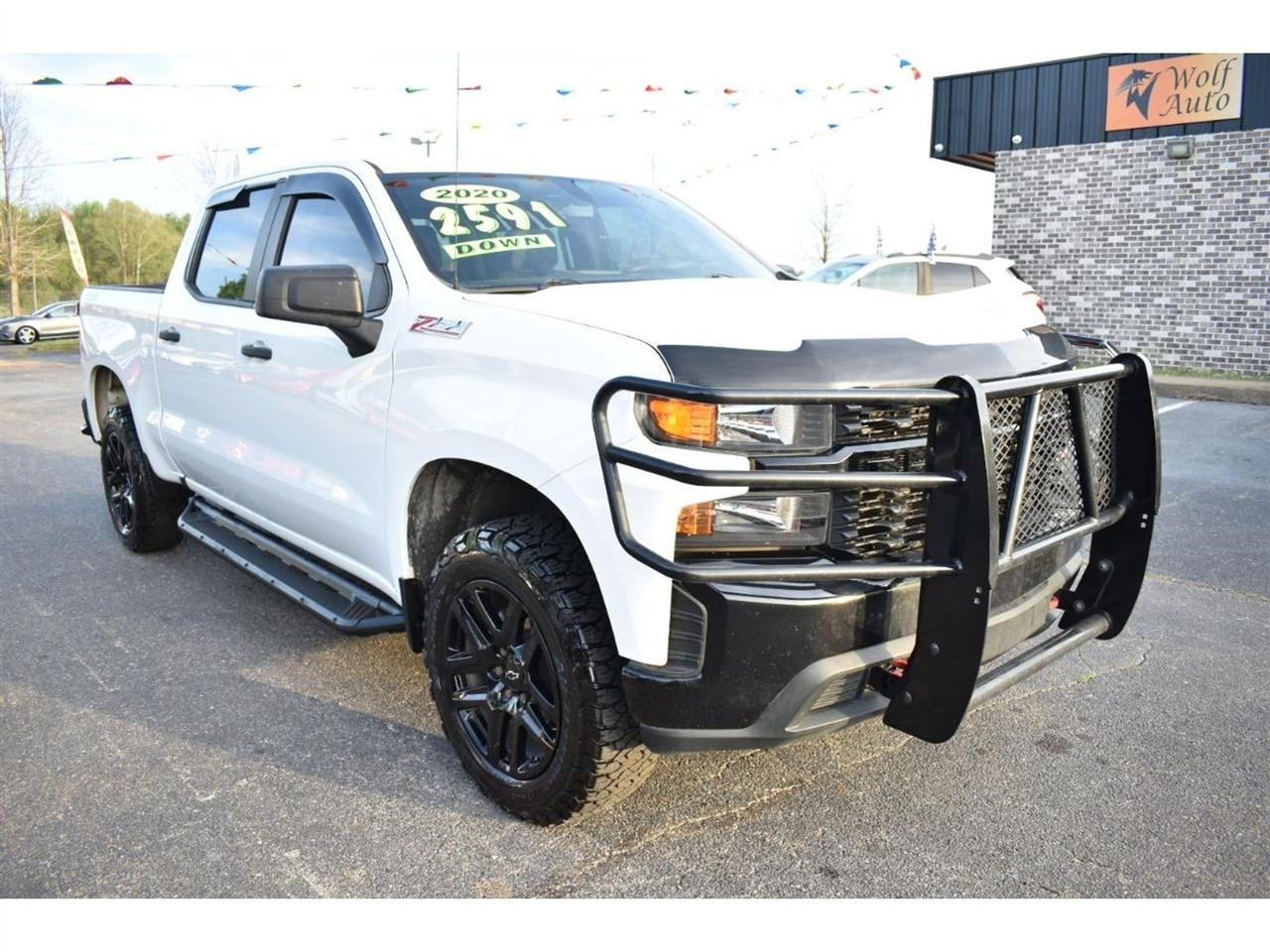 Chevrolet Silverado 1500 4WD Crew Cab 147" Custom Trail Boss 2020