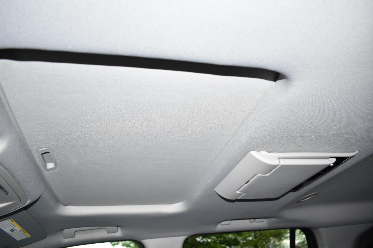 GMC Yukon 2WD 4dr Denali 2017