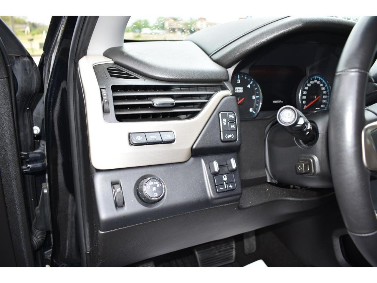 GMC Yukon 2WD 4dr Denali 2017