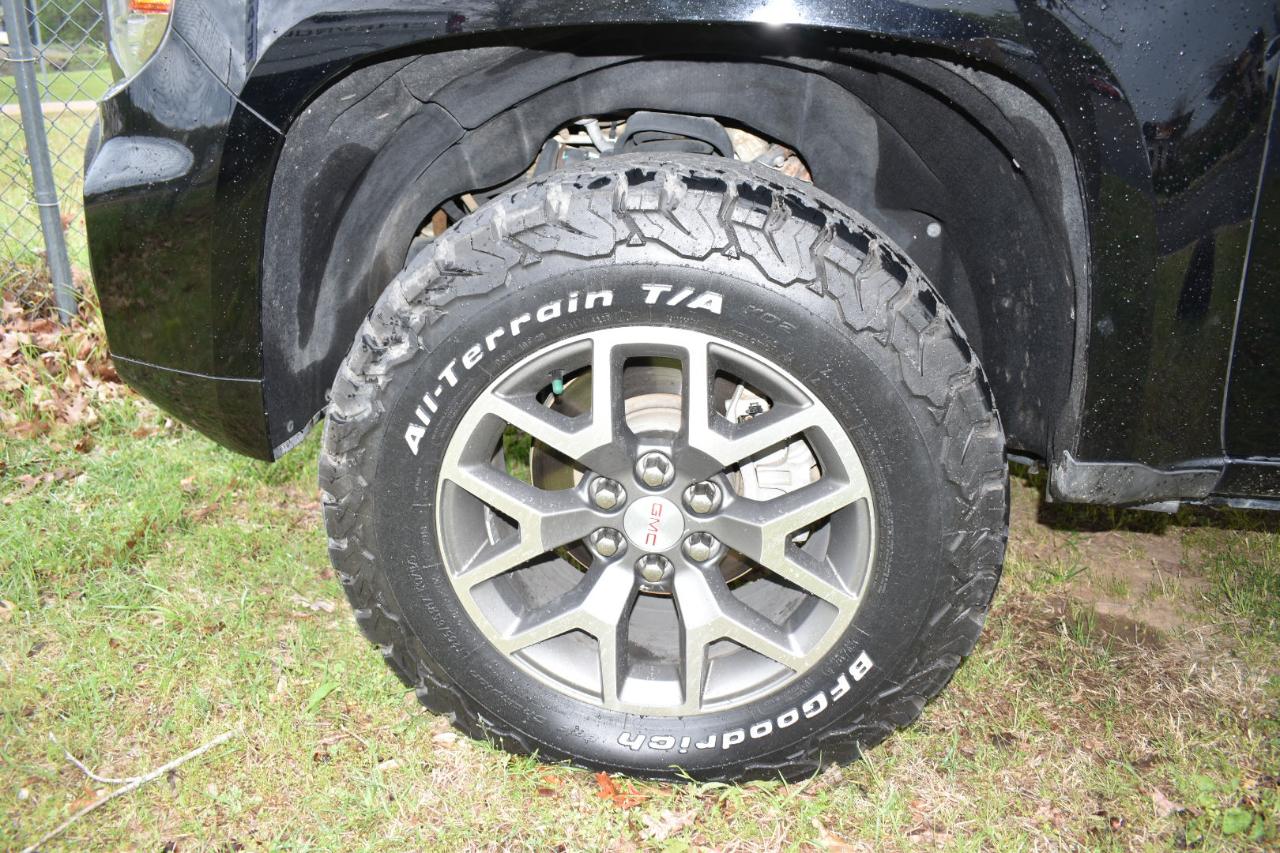 GMC Canyon 4WD Crew Cab 128" AT4 w/Cloth 2021