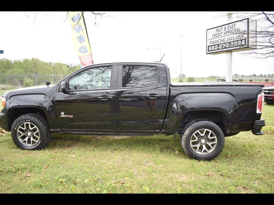 GMC Canyon 4WD Crew Cab 128" AT4 w/Cloth 2021