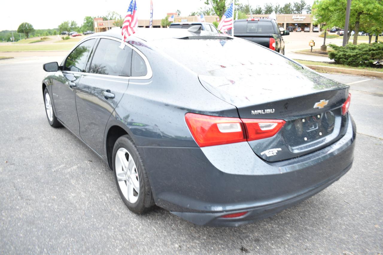 Chevrolet Malibu 4dr Sdn LS w/1LS 2020