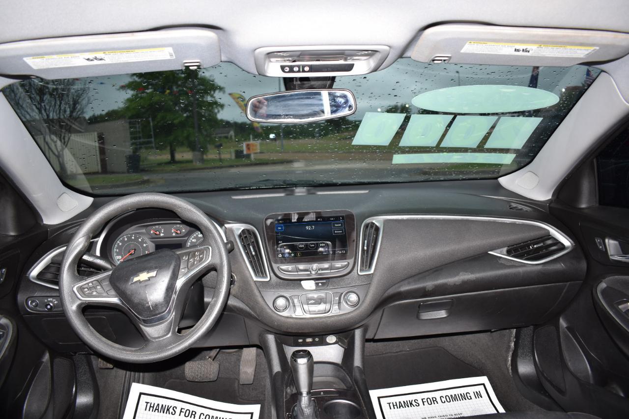 Chevrolet Malibu 4dr Sdn LS w/1LS 2020