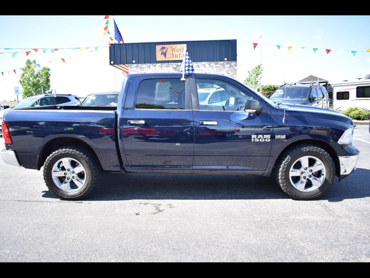 RAM 1500 4WD Crew Cab 140.5" Big Horn 2016
