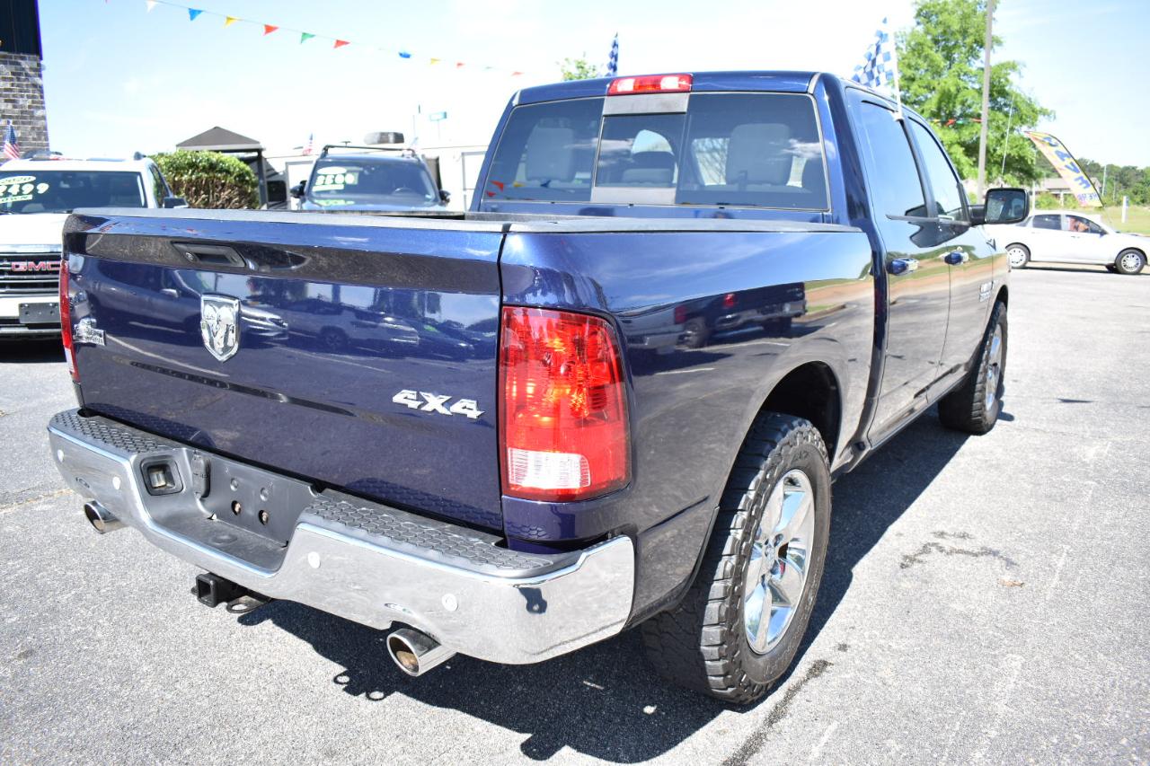 RAM 1500 4WD Crew Cab 140.5" Big Horn 2016
