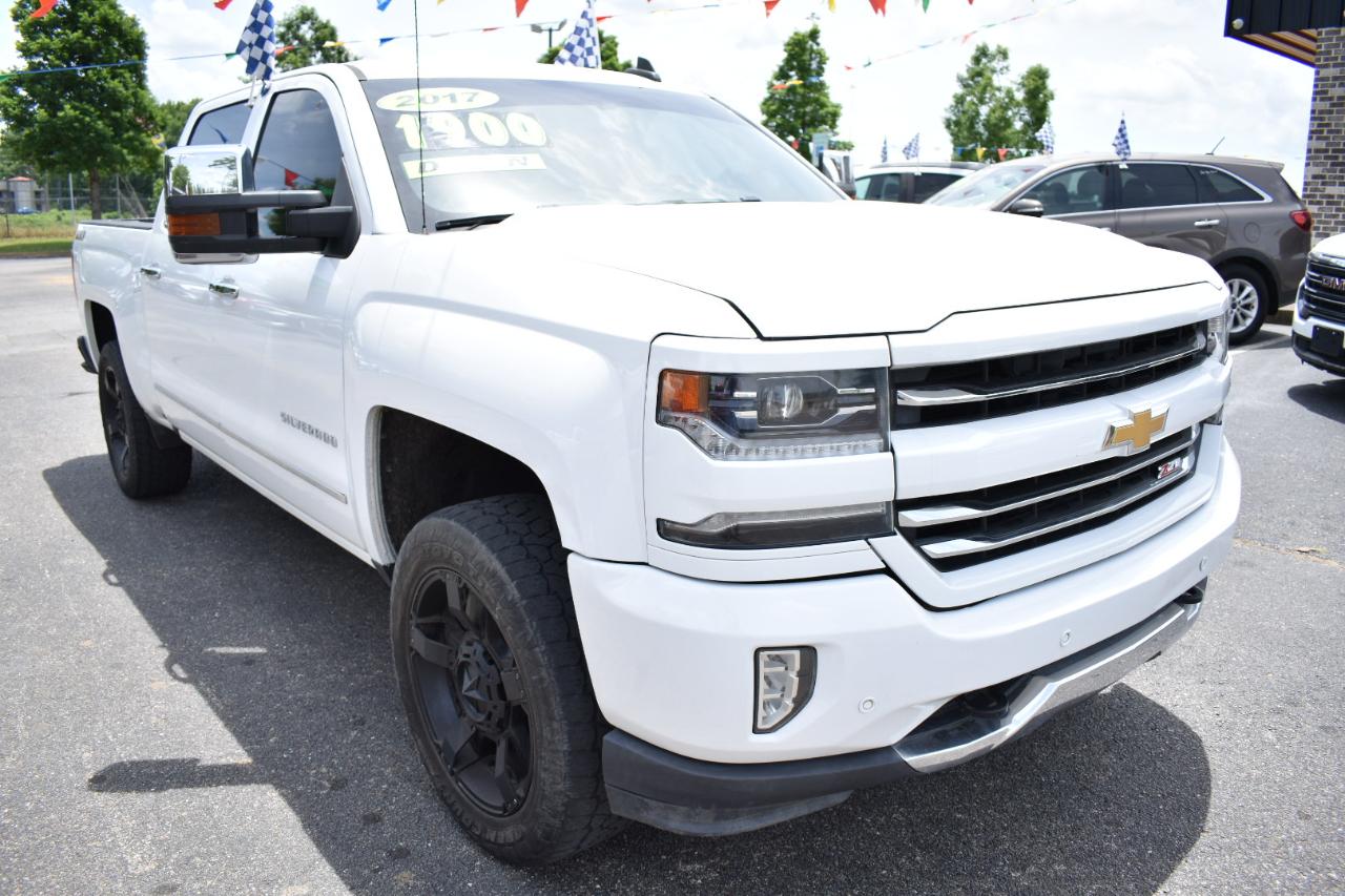 Chevrolet Silverado 1500 4WD Crew Cab 143.5" LTZ w/2LZ 2017