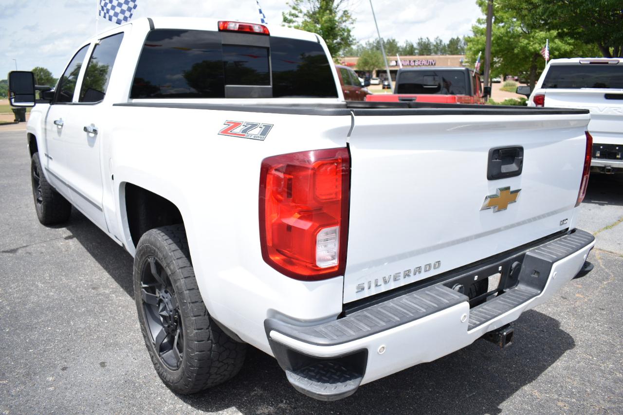 Chevrolet Silverado 1500 4WD Crew Cab 143.5" LTZ w/2LZ 2017