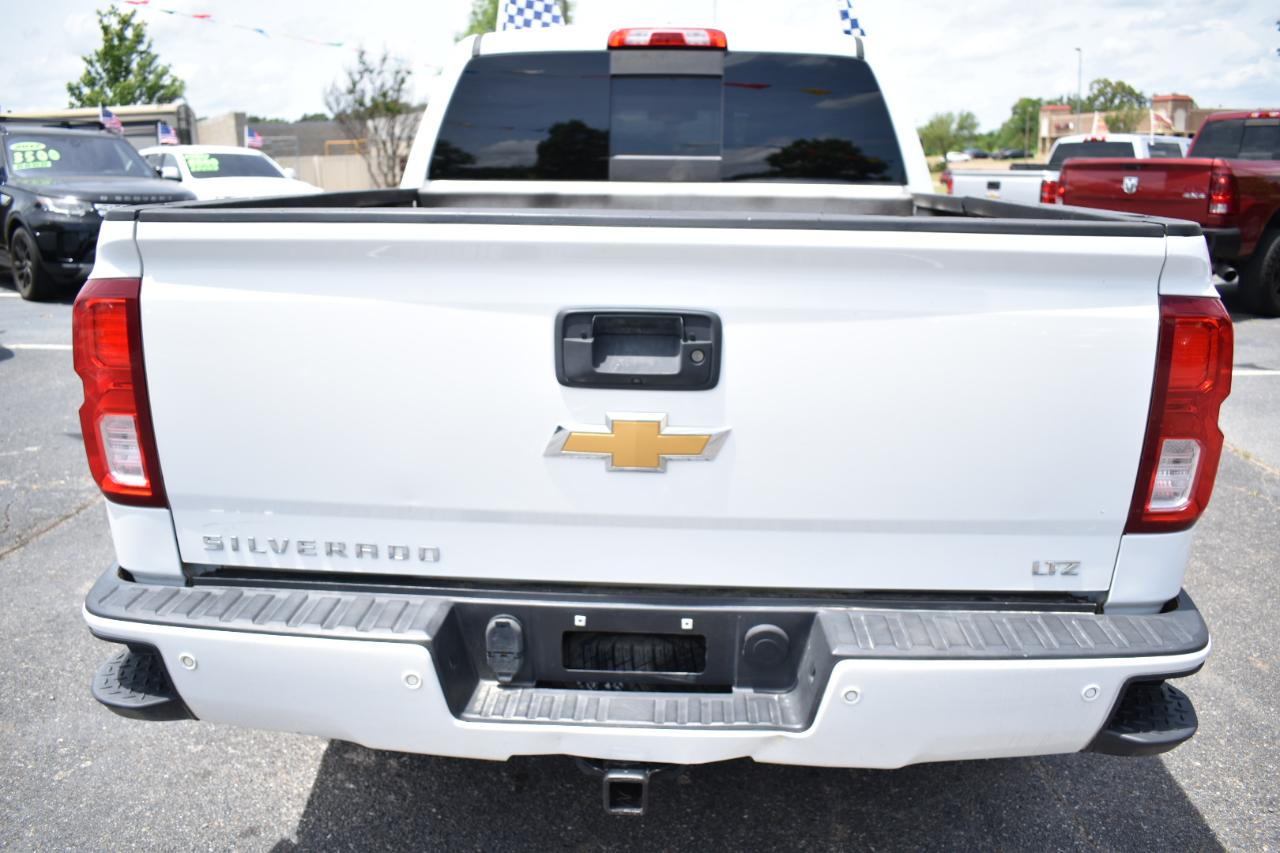 Chevrolet Silverado 1500 4WD Crew Cab 143.5" LTZ w/2LZ 2017