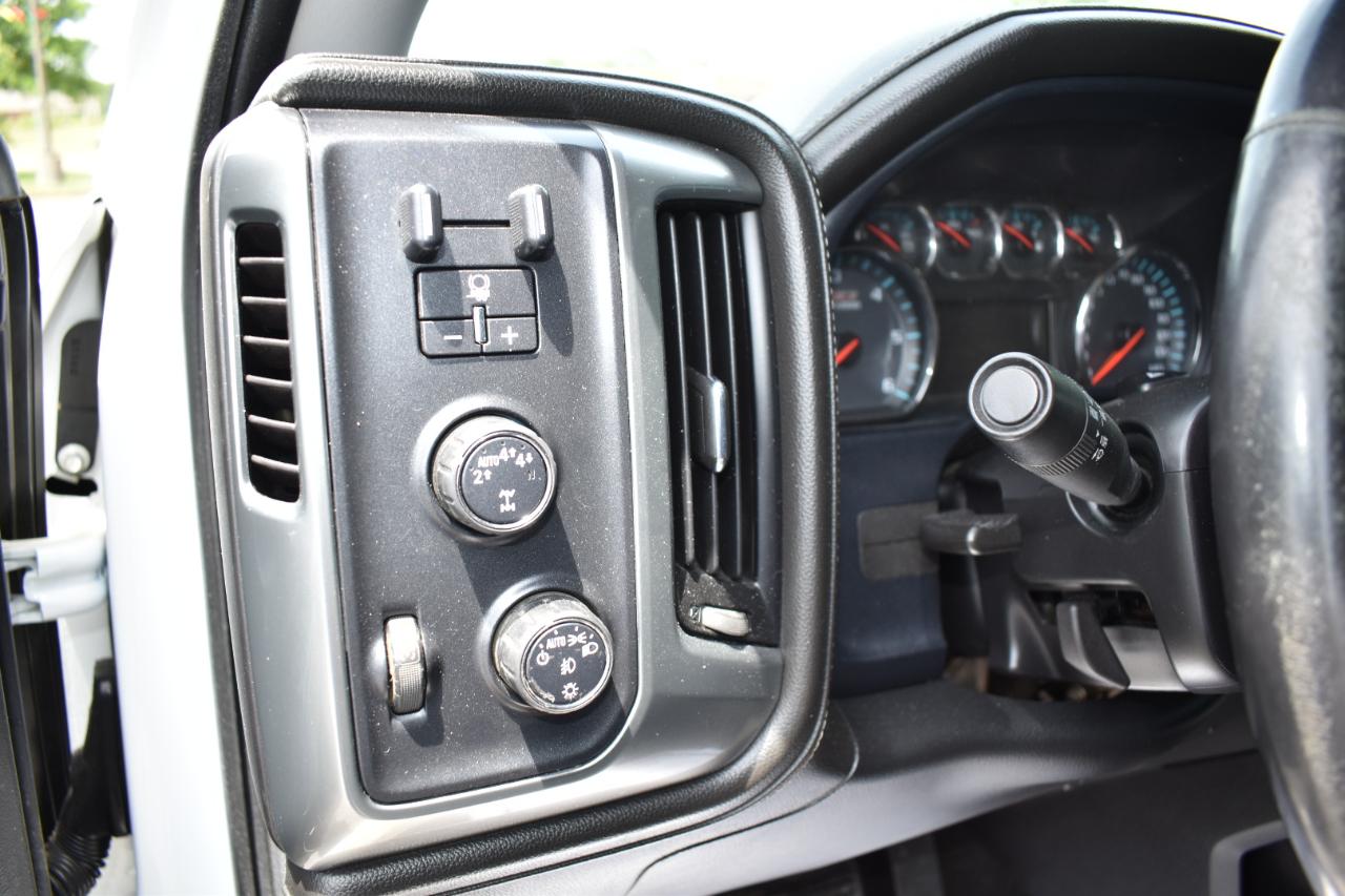 Chevrolet Silverado 1500 4WD Crew Cab 143.5" LTZ w/2LZ 2017
