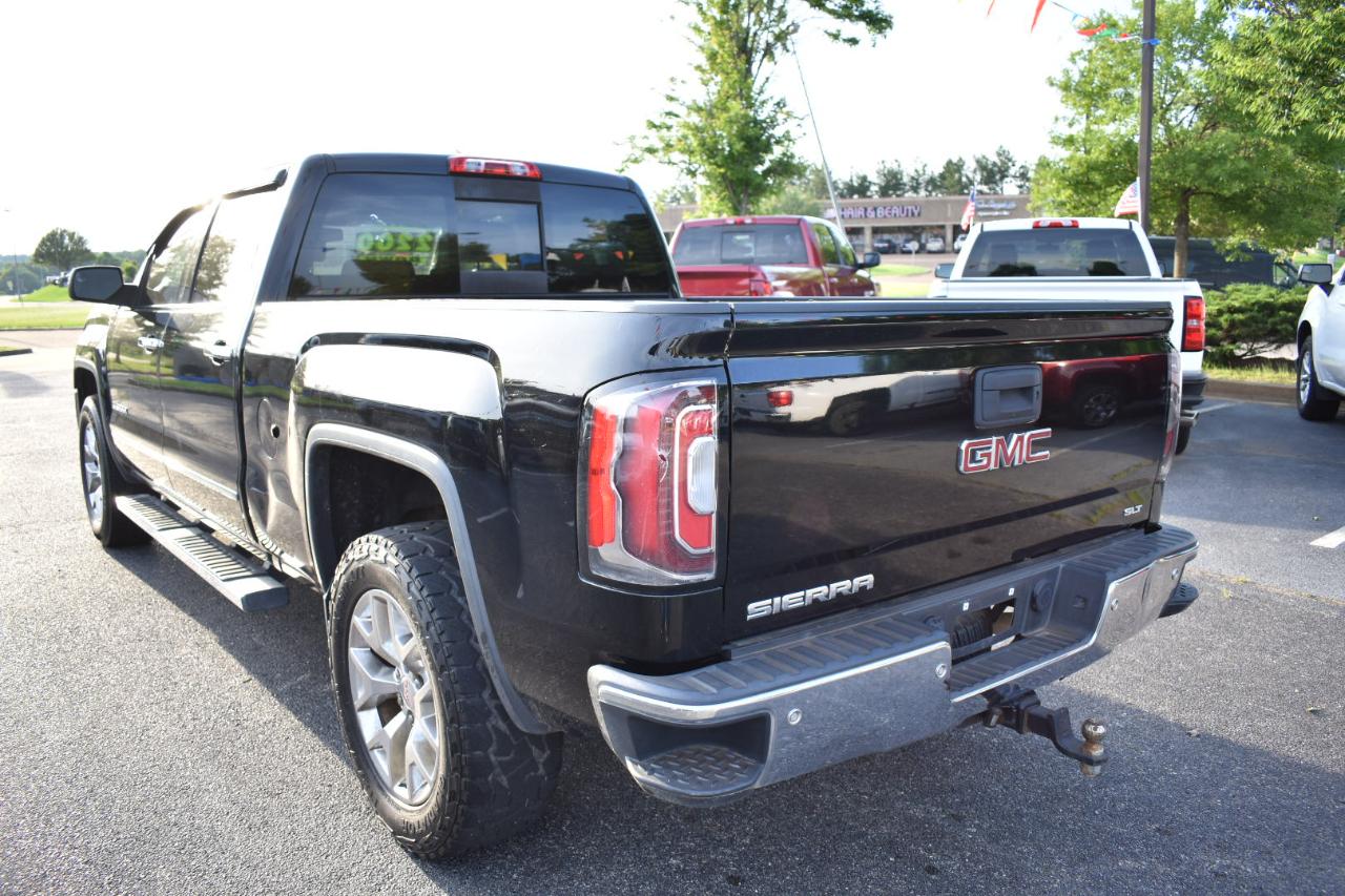 GMC Sierra 1500 4WD Crew Cab 153.0" SLT 2017