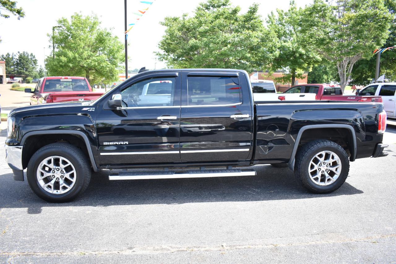 GMC Sierra 1500 4WD Crew Cab 153.0" SLT 2017