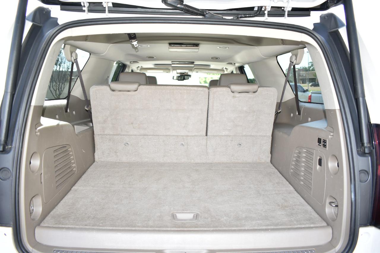 Chevrolet Suburban 2WD 4dr Premier 2020