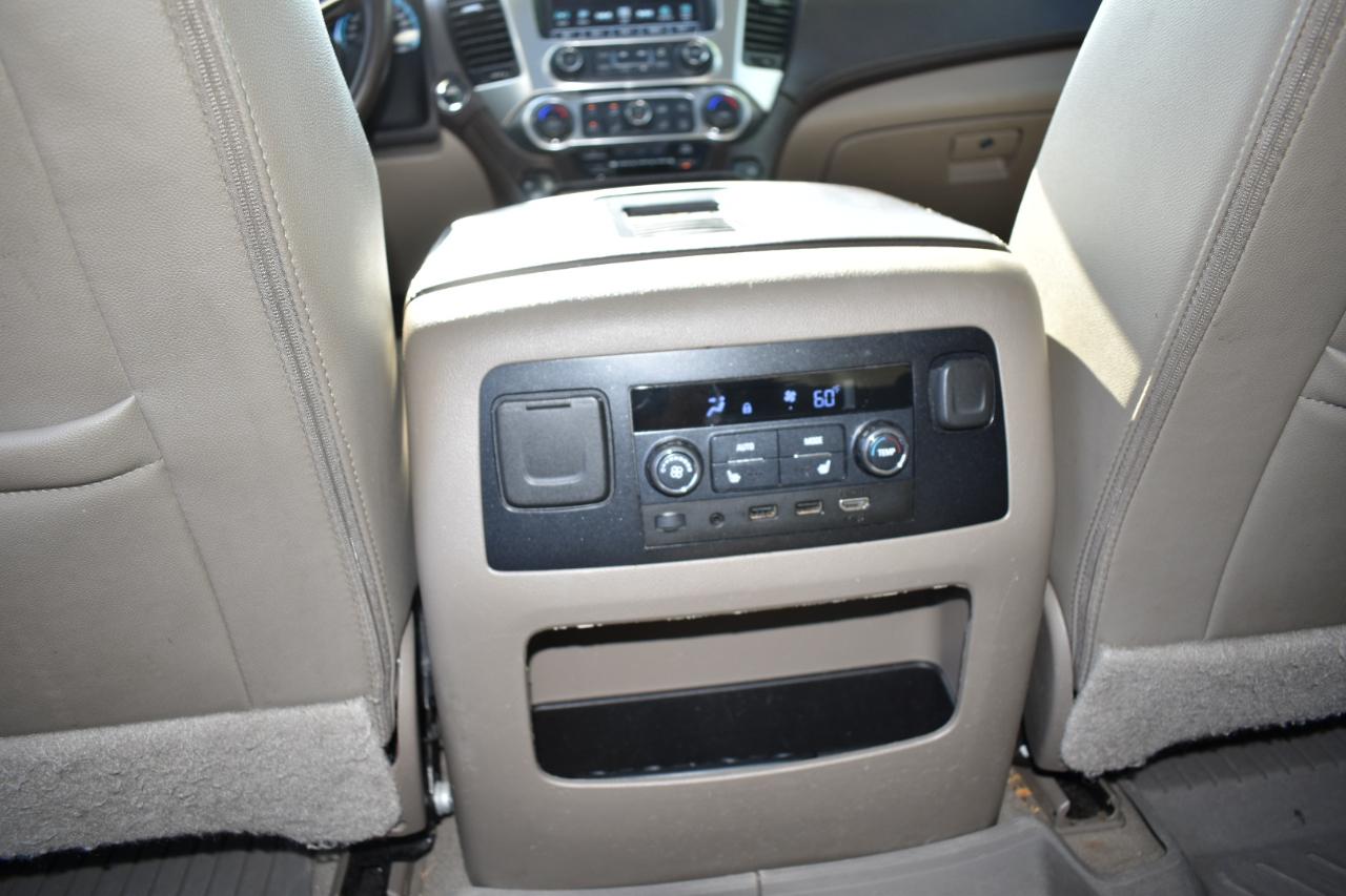Chevrolet Suburban 2WD 4dr Premier 2020