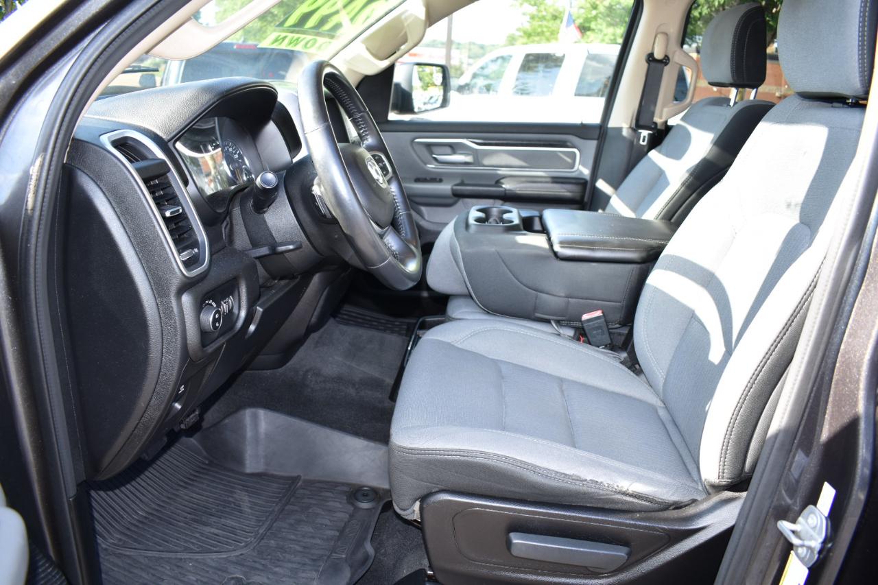 RAM 1500 Big Horn/Lone Star 4x4 Crew Cab 5'7" Box 2019