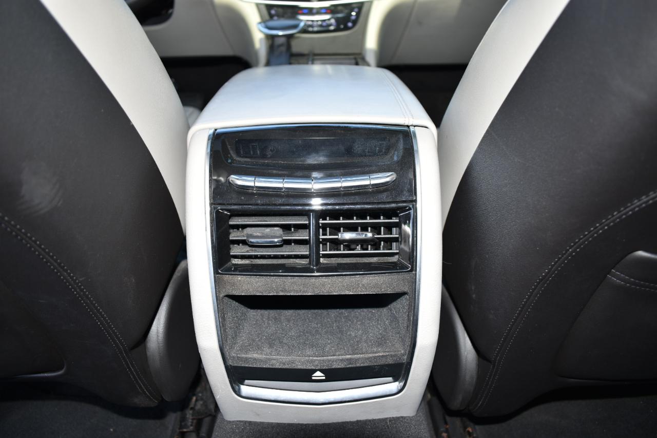 Cadillac CT6 4dr Sdn 2.0L Turbo Luxury RWD 2017