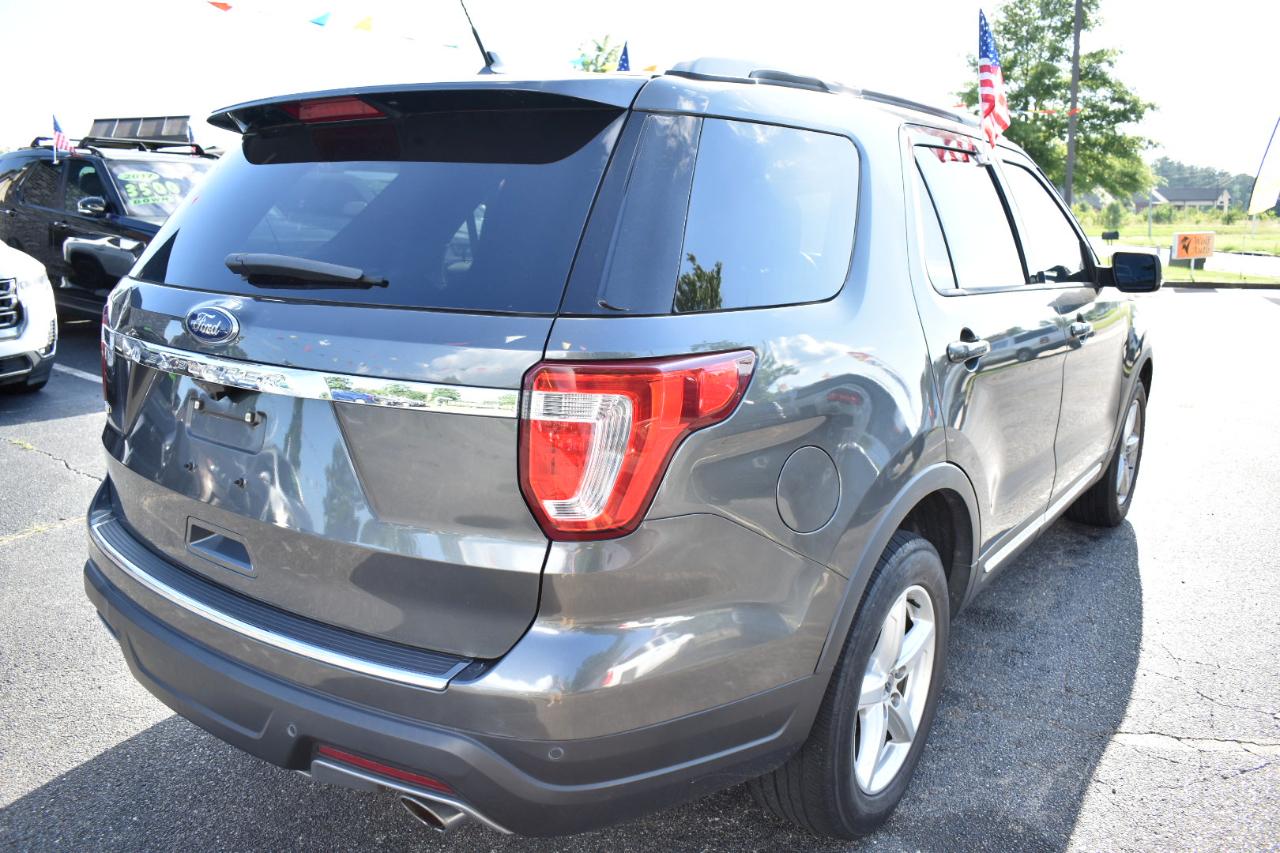 Ford Explorer XLT FWD 2018