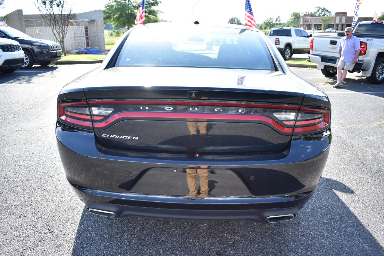 Dodge Charger SXT RWD 2022