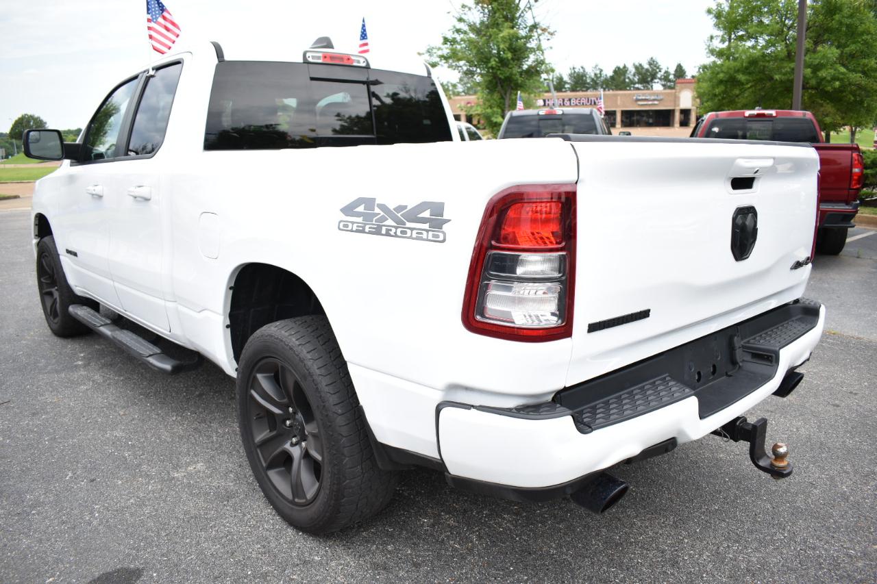 RAM 1500 Big Horn 4x4 Quad Cab 6'4" Box 2021