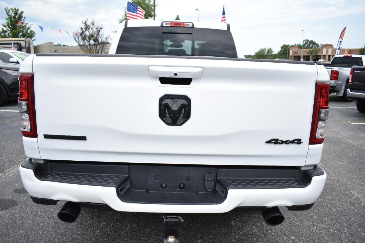 RAM 1500 Big Horn 4x4 Quad Cab 6'4" Box 2021