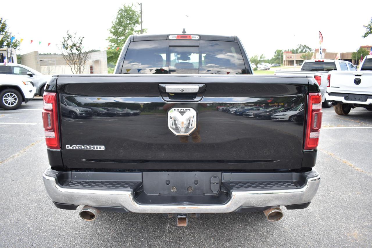 RAM 1500 Laramie 4x2 Crew Cab 5'7" Box 2019
