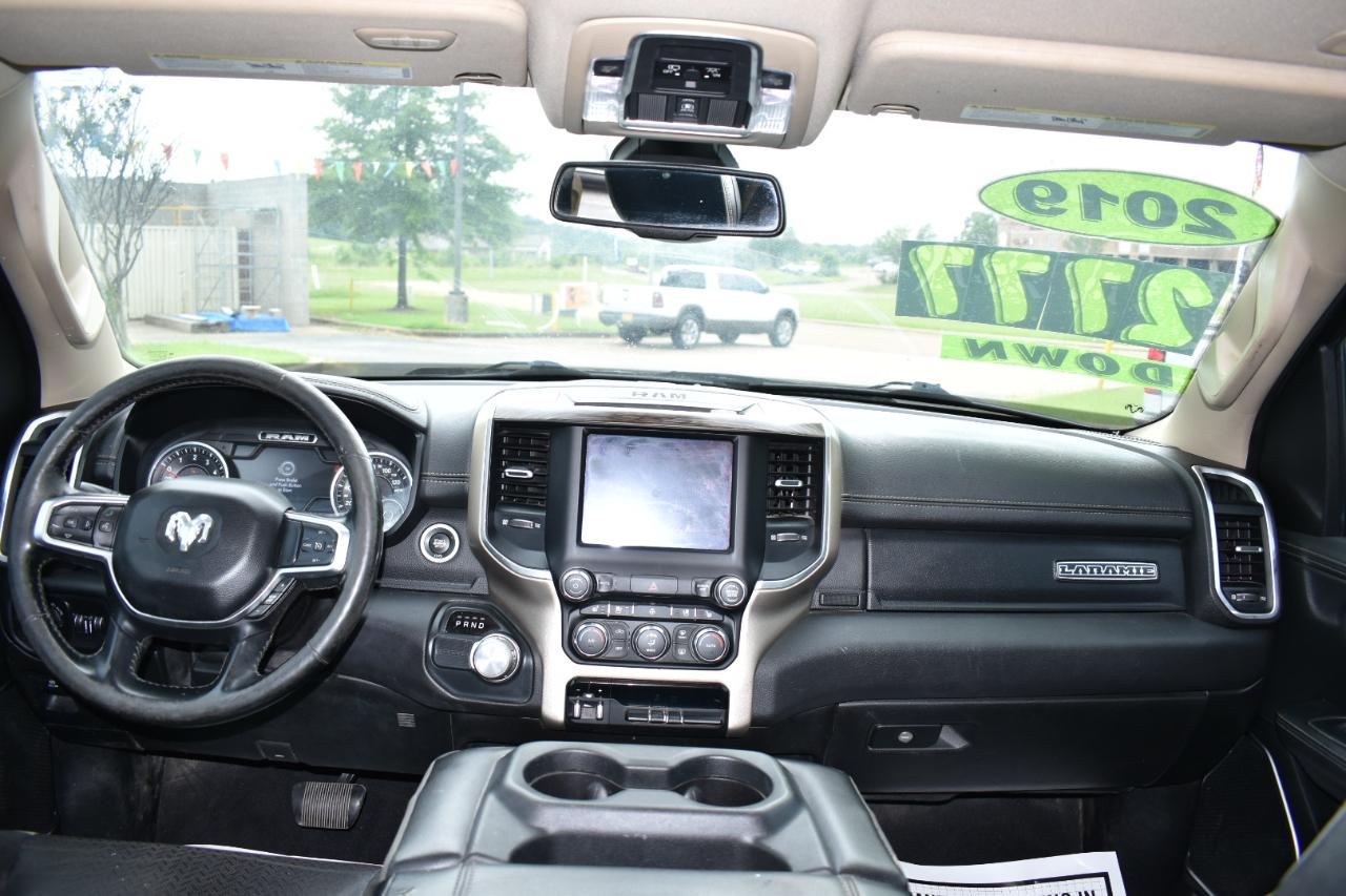 RAM 1500 Laramie 4x2 Crew Cab 5'7" Box 2019