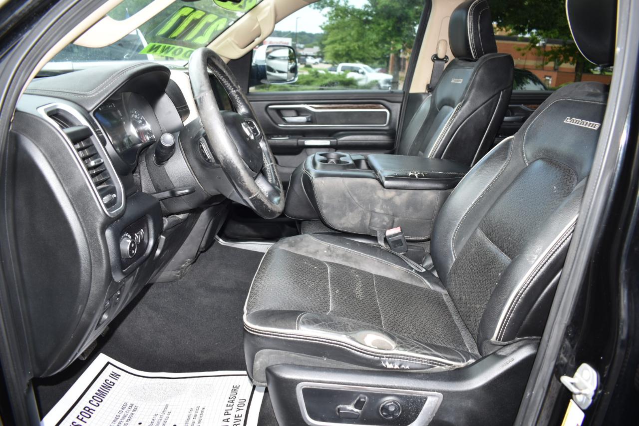 RAM 1500 Laramie 4x2 Crew Cab 5'7" Box 2019