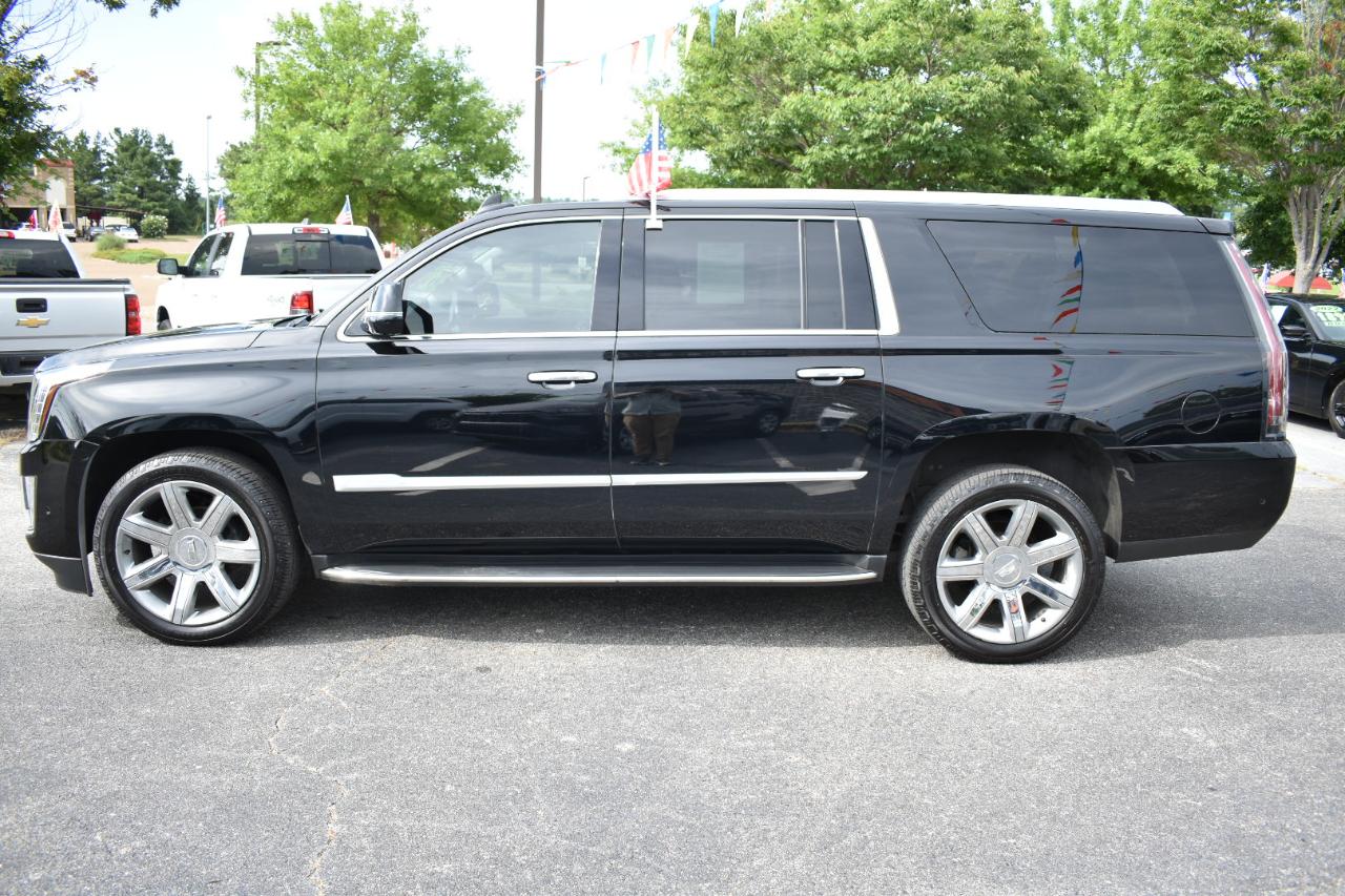 Cadillac Escalade ESV 2WD 4dr Luxury 2020