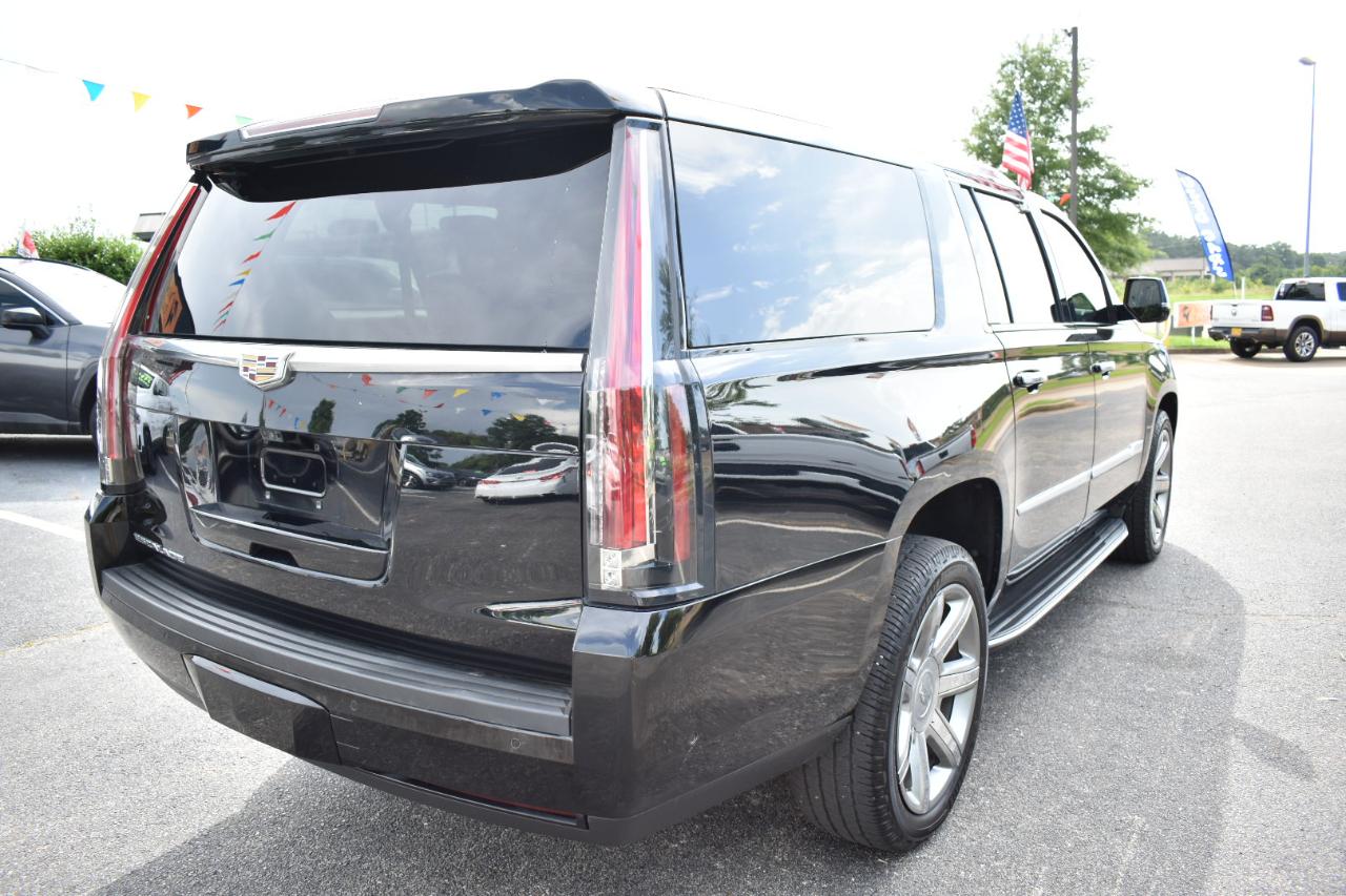 Cadillac Escalade ESV 2WD 4dr Luxury 2020
