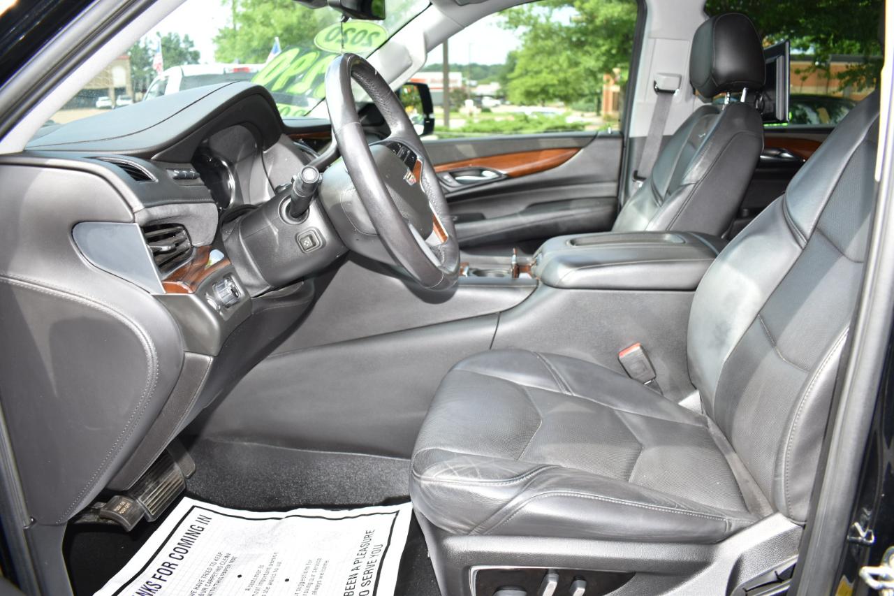 Cadillac Escalade ESV 2WD 4dr Luxury 2020