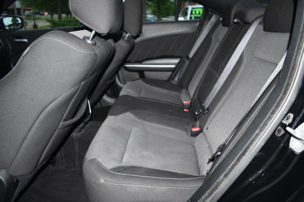 Dodge Charger SXT RWD 2022