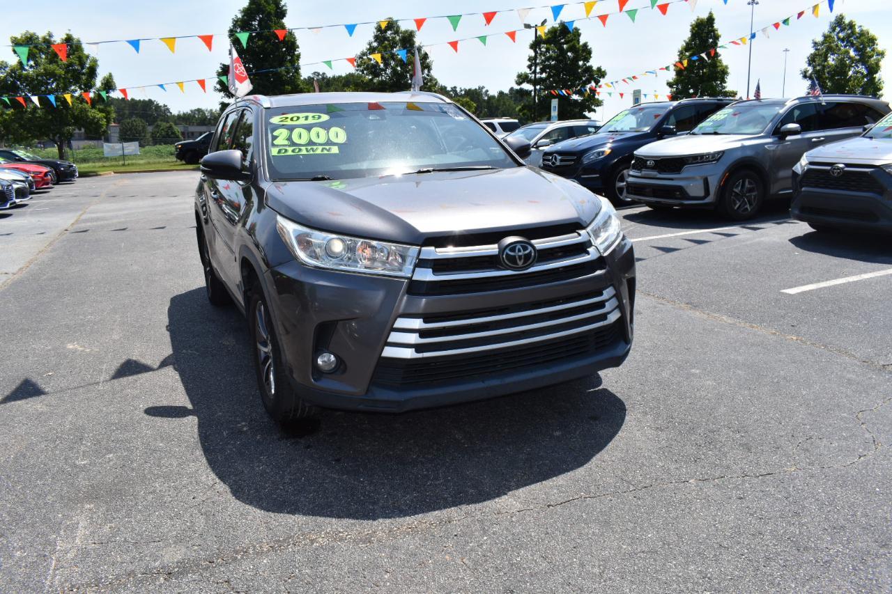 Toyota Highlander XLE V6 AWD (Natl) 2019