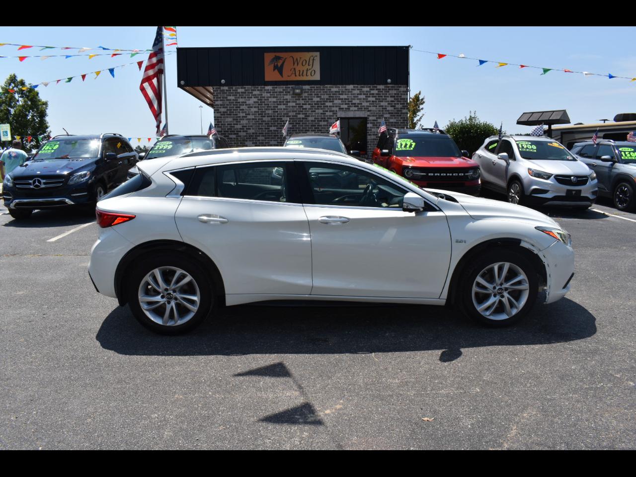 Infiniti QX30 LUXE FWD 2019