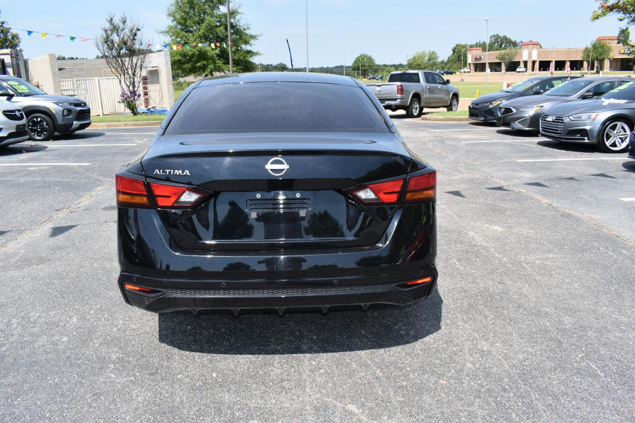 Nissan Altima 2.5 S Sedan 2024