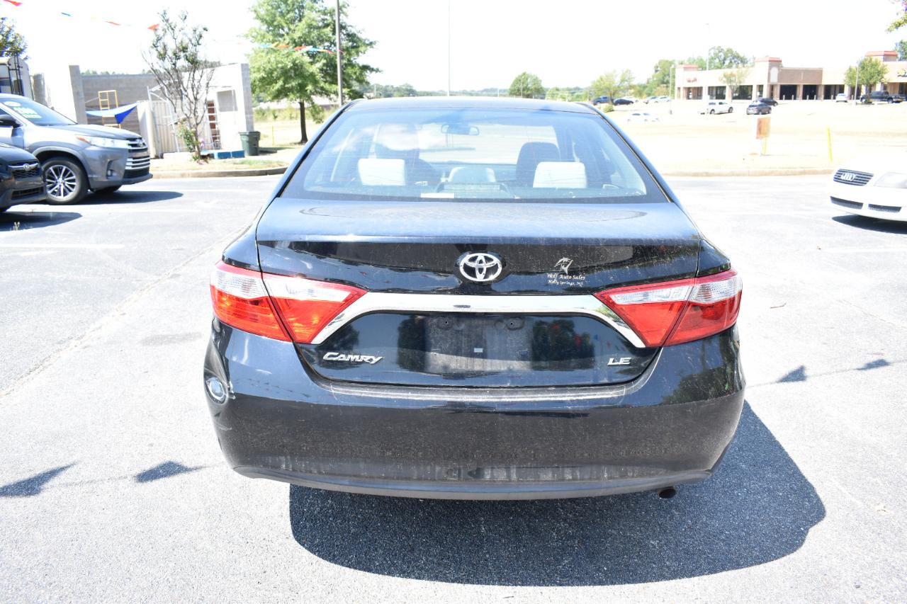 Toyota Camry 4dr Sdn I4 Auto SE w/Special Edition Pkg (Natl) 2016